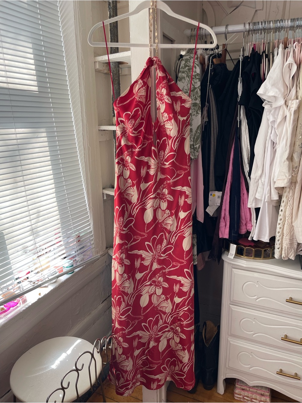 Reformation Yesenia 100% Silk dress - Picture 5 of 16